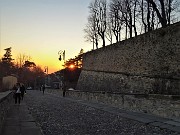67 Spalti di Porta San Giacomo nei colori  del tramonto